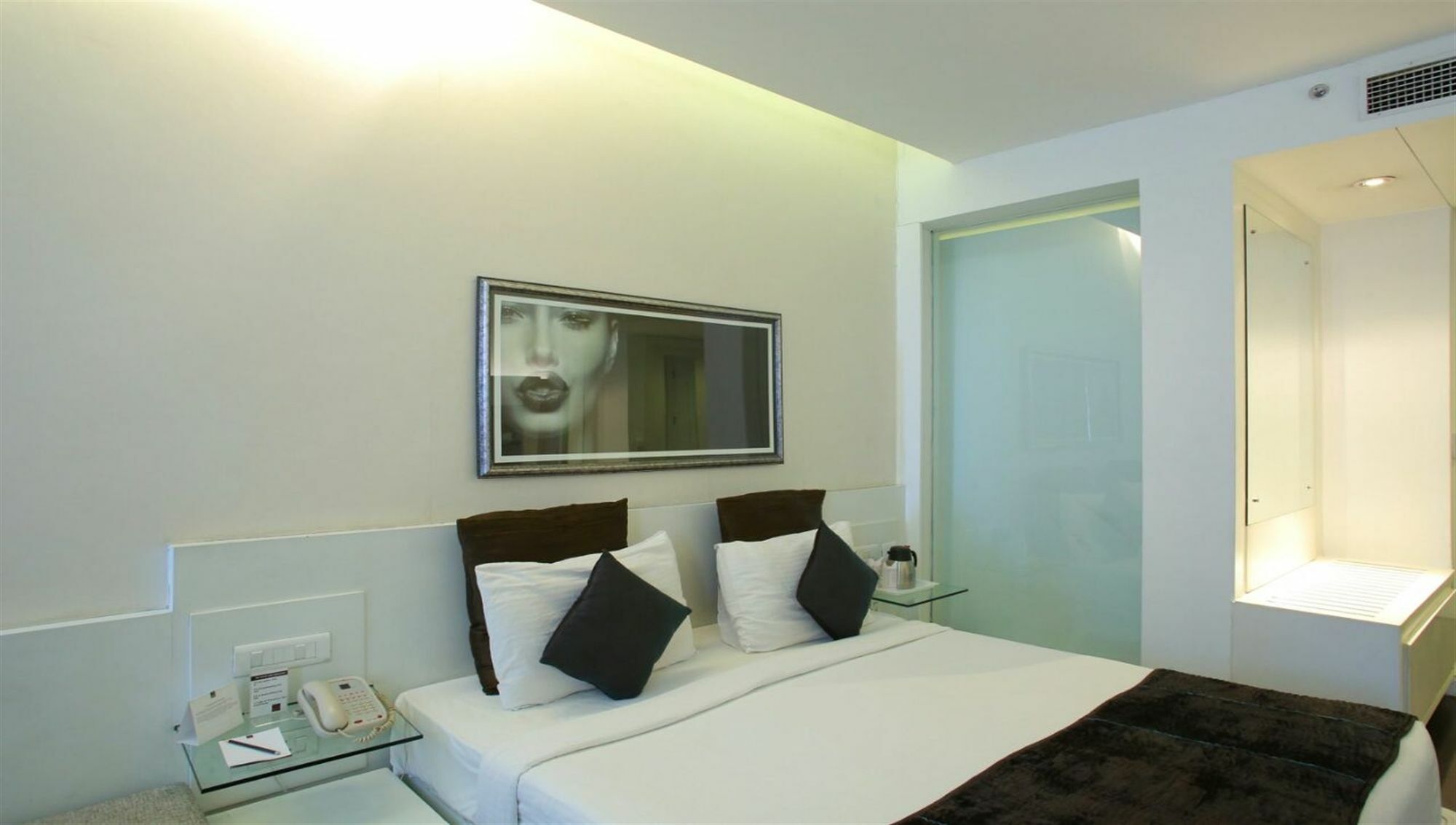 The Toy Hotel Chandigarh Exterior photo